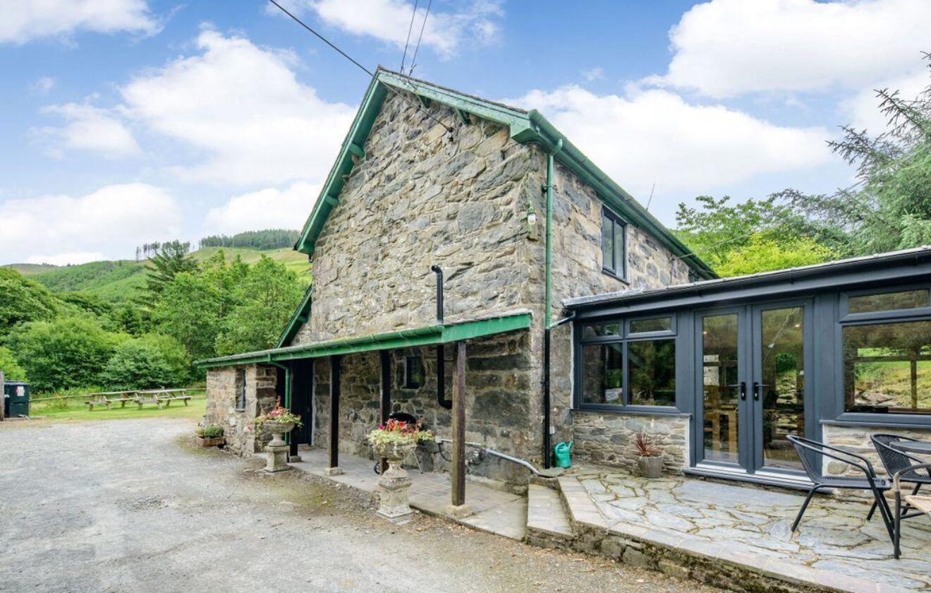 Stunning Cottage In Machynlleth, Mid Wales - Groes Heol