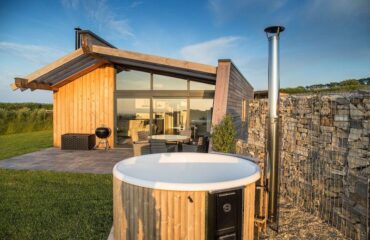 Bramble _ Luxury Eco Lodge With Hot Tub, Dorset