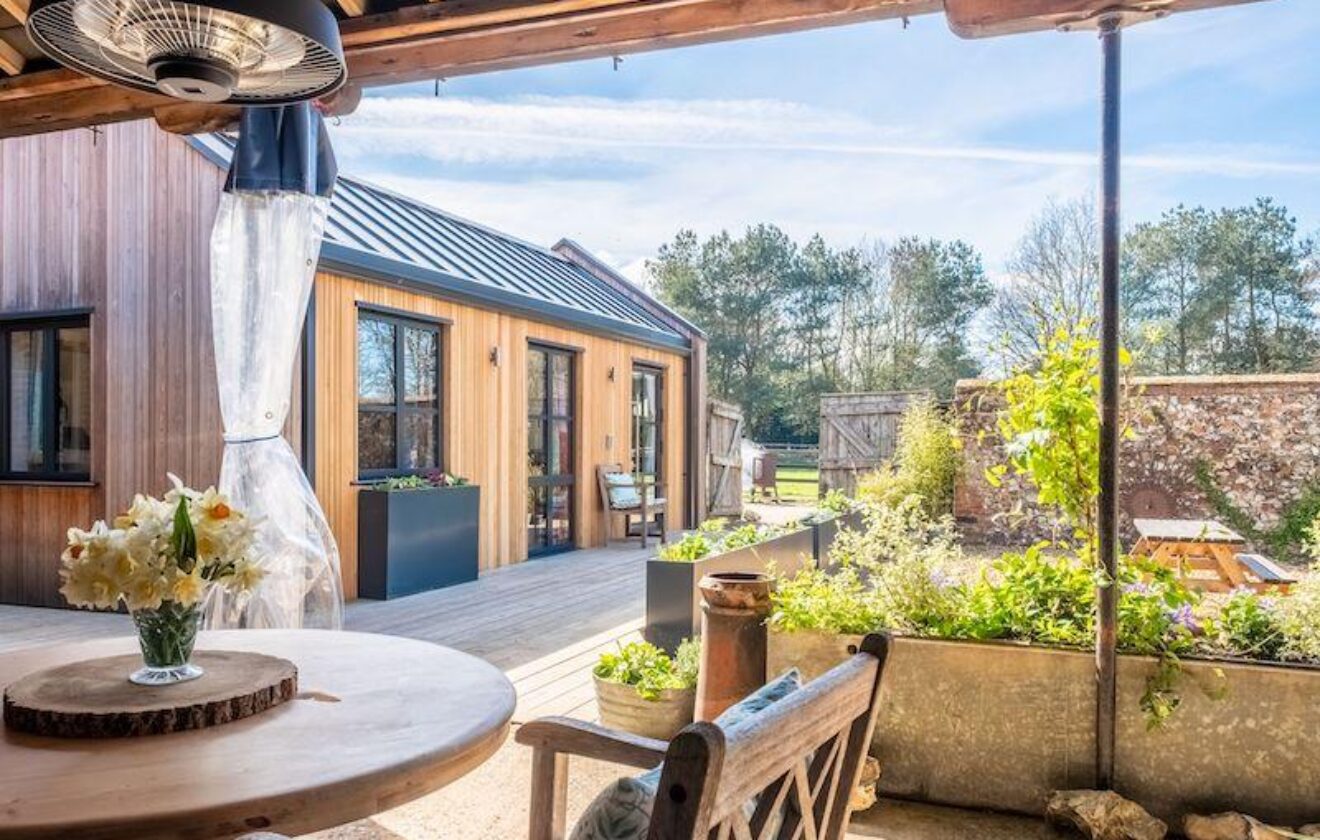 Able Stables - Wheelchair Friendly Holiday Home in Norfolk