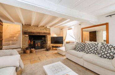 The Chestnuts - Beautiful Cotswold Holiday Hideaway