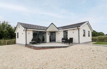 Strawberry Stables - Holiday Bungalow in Somerset