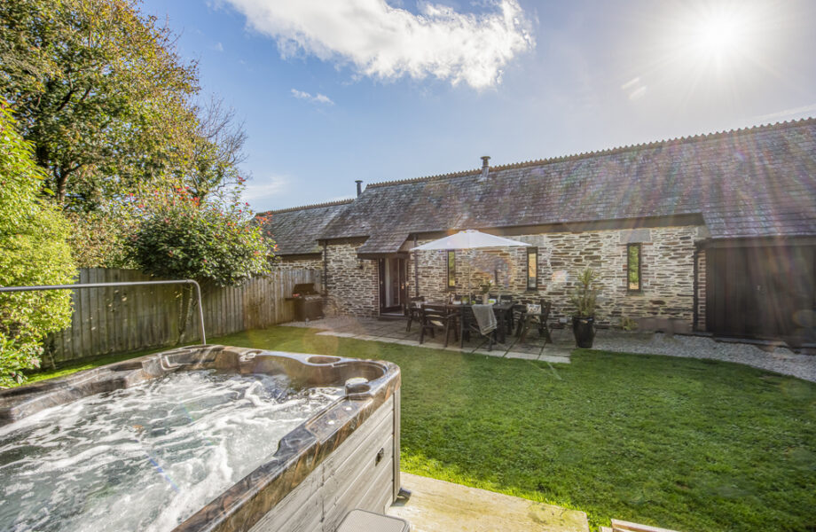 Hob Nob at Old Lanwarnick