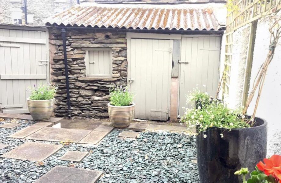 Lazy Bay Cottage