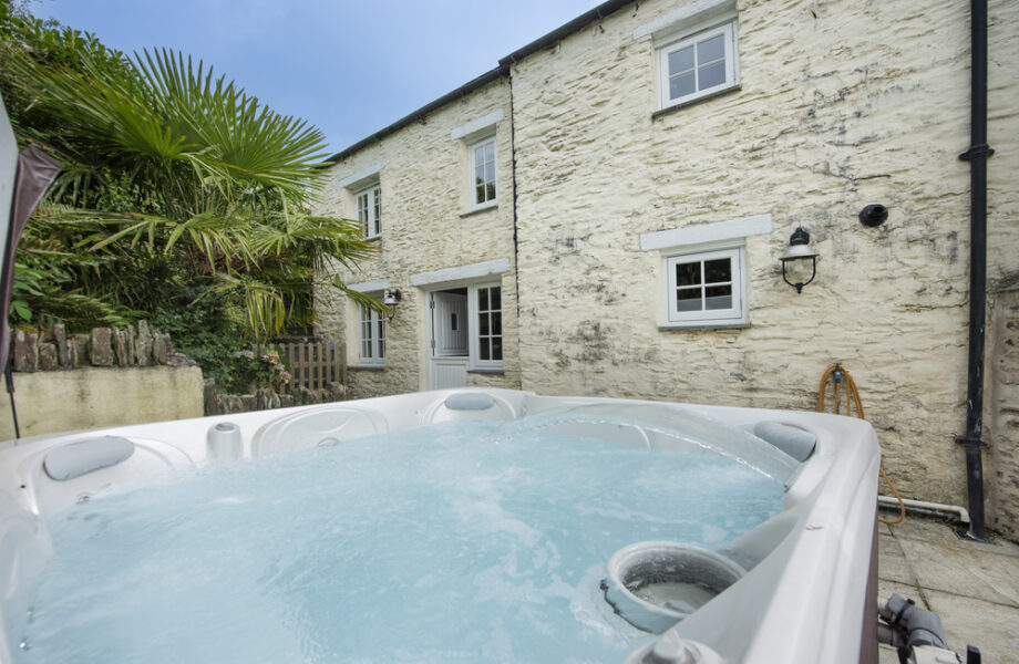 The Old Farmhouse at Old Lanwarnick