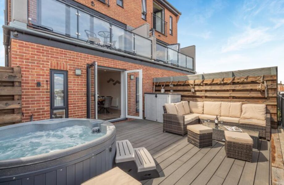 Marina House