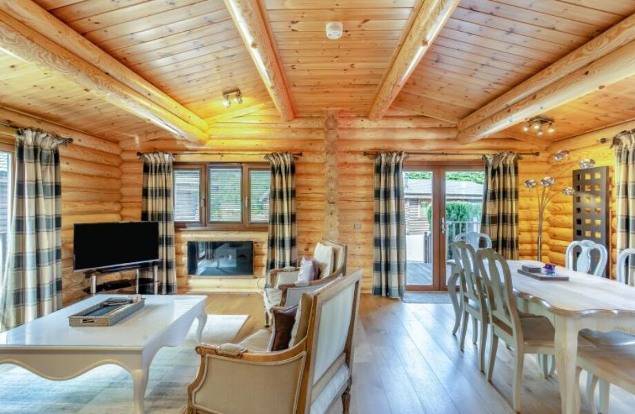 Endeavour Lodge